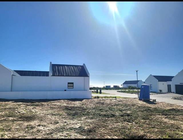 3 BEDROOM HOUSE FOR SALE IN LAAIPLEK